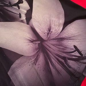 New size Medium floral wide leg pants